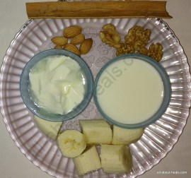 Walnut Milk Shake / Akharot Lassi